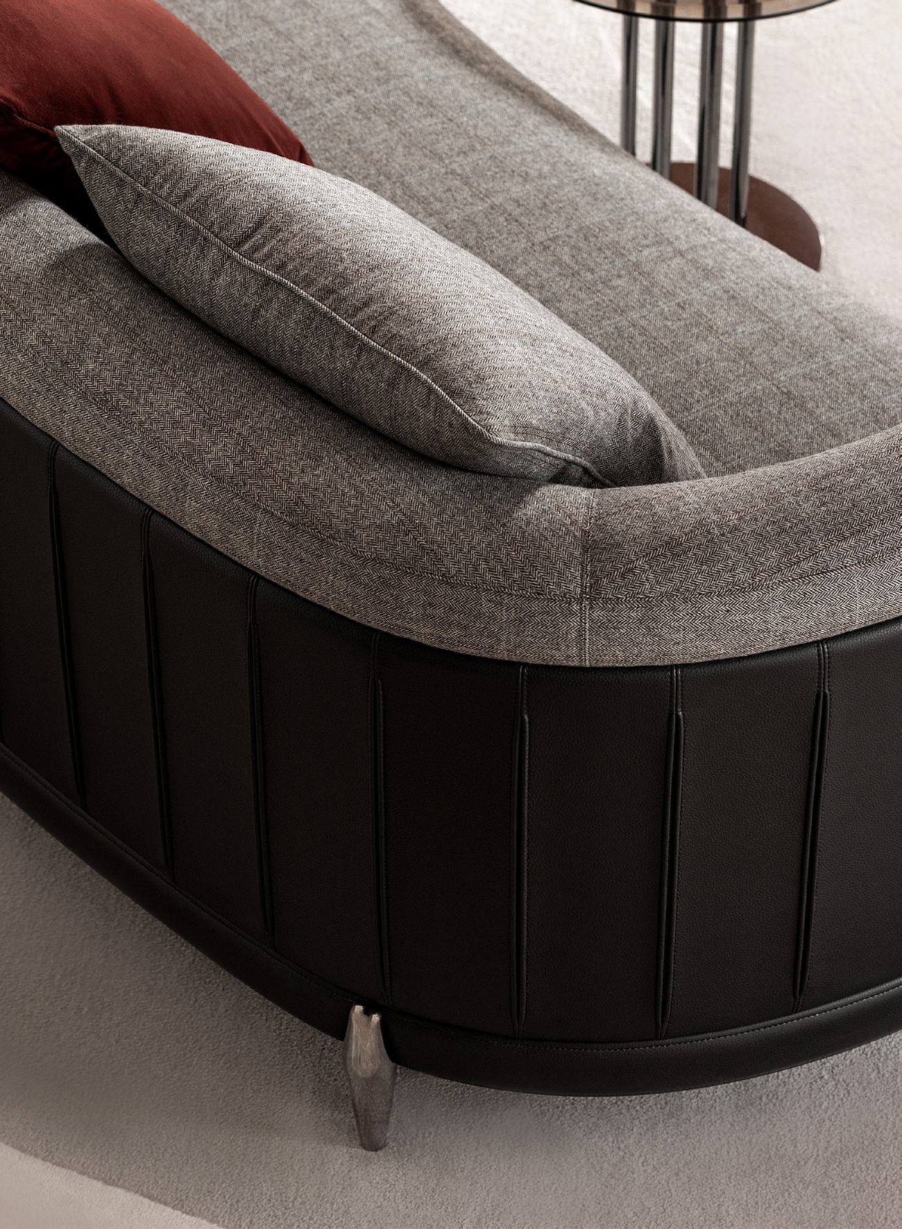 Matera Sofa — view 4