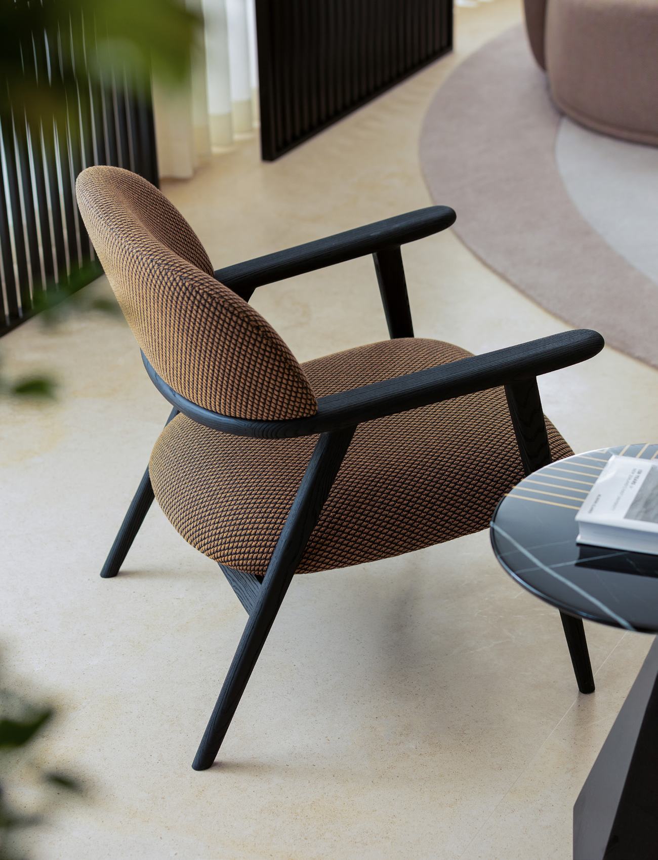 Rotterdam Leisure Chair — view 4