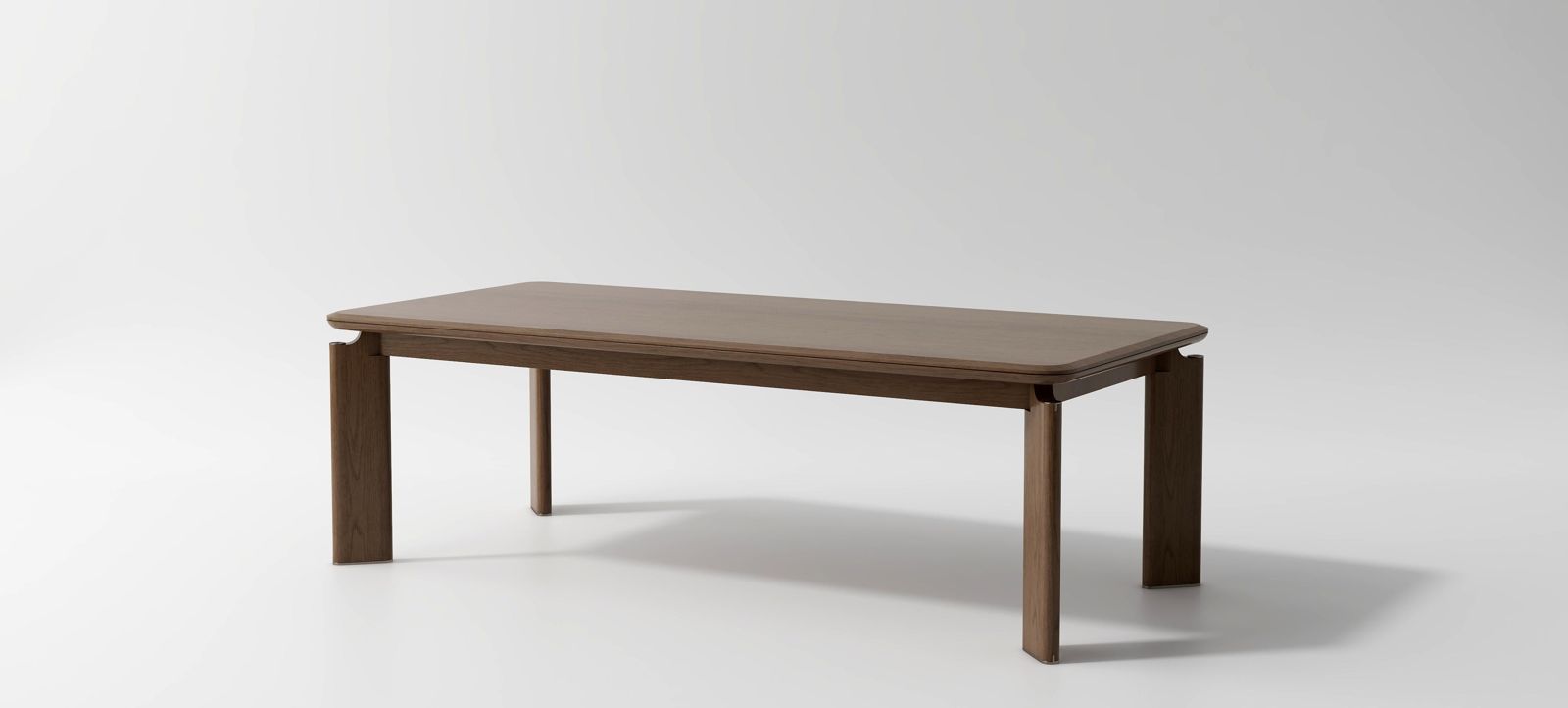Helsinki Dining Table — Light forms, honest wood