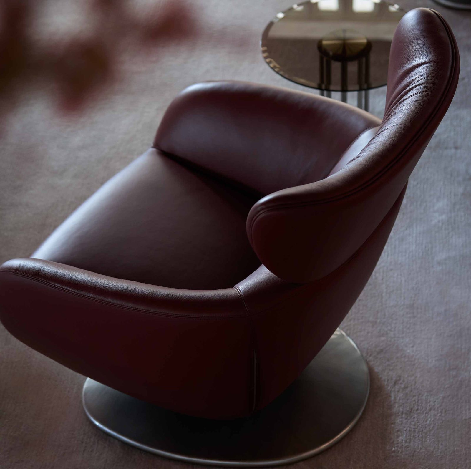 Pisa Leisure Chair — Framed Armrest, Italian Relaxed Aesthetics, styled in a luxury living room