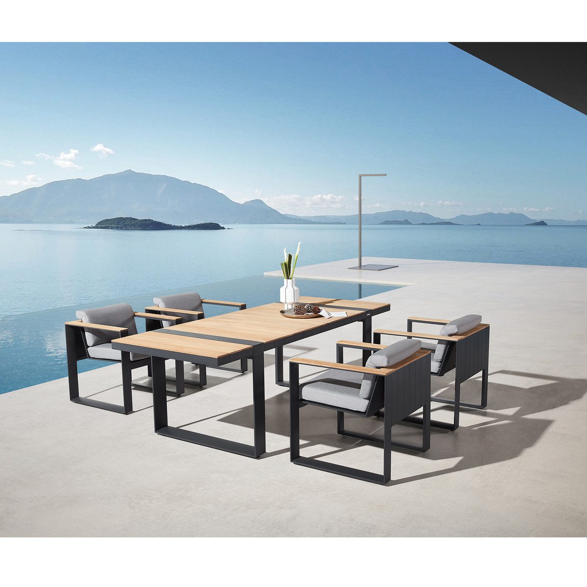 Cambusa Outdoor Dining Set For 6 Person