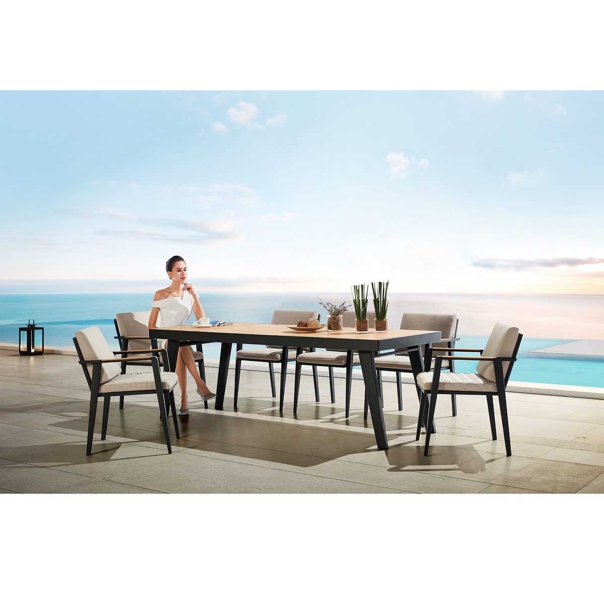 Emoti Outdoor Dining Set For 6 Person
