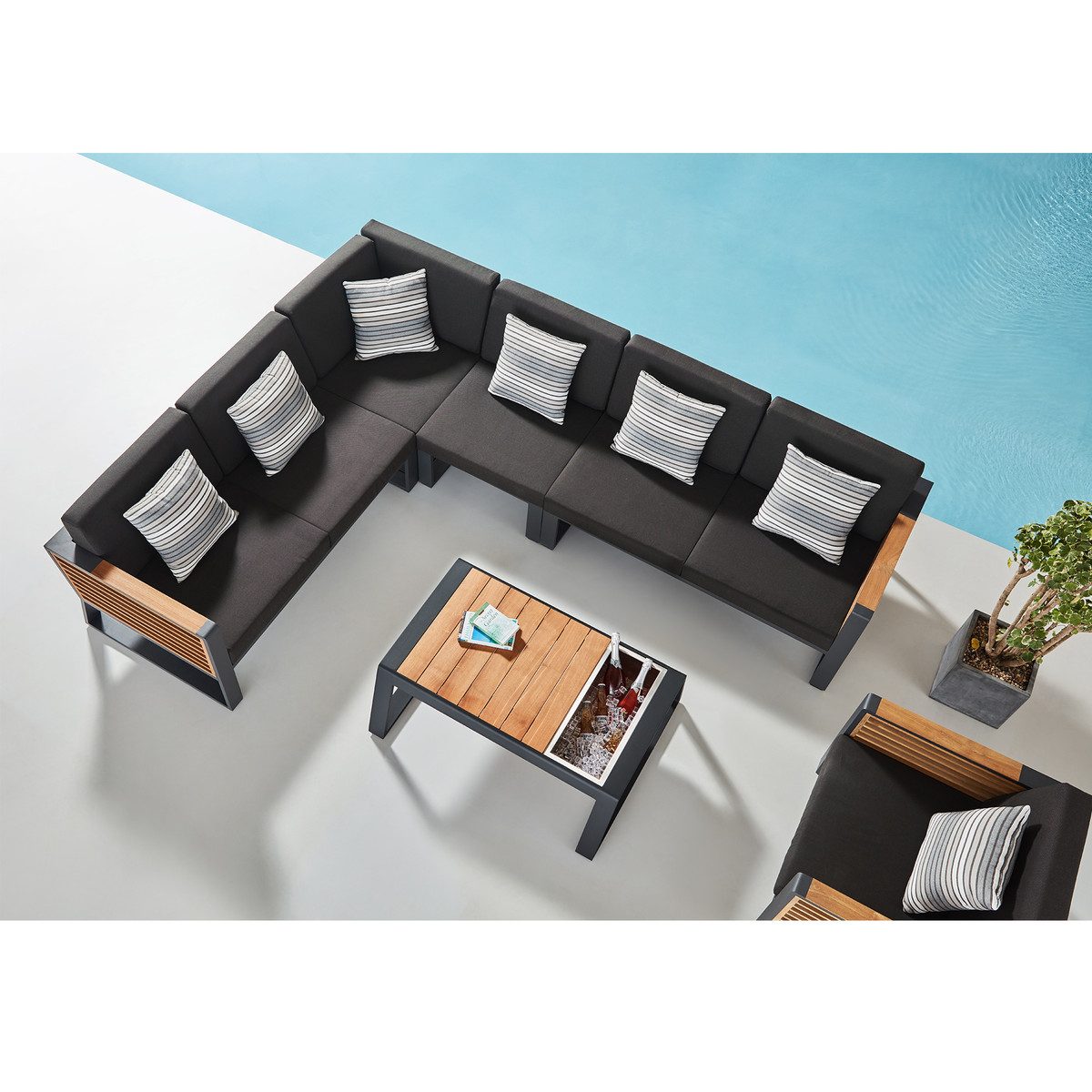 New York Patio Sectional Sofa For 5 Person, Black